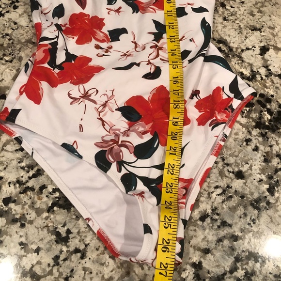 Cupshe Floral Ladder Back Swim Suit S White Red - Picture 10 of 13